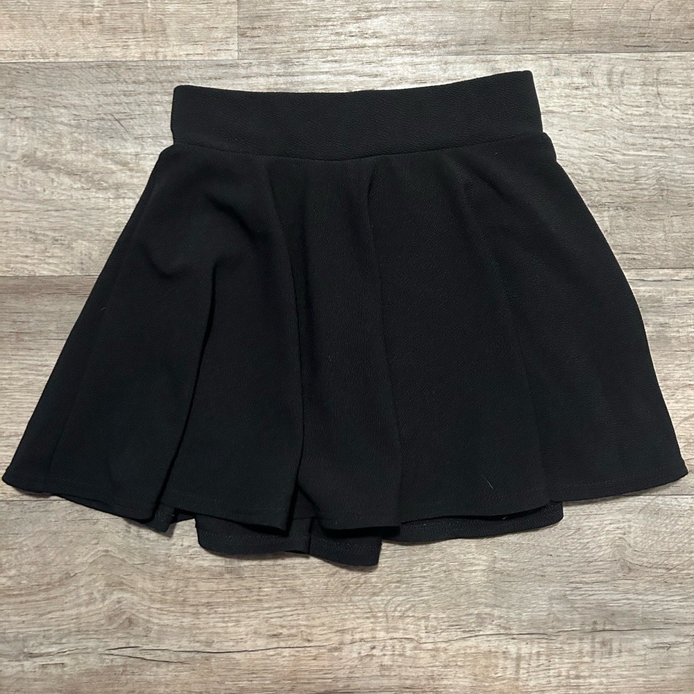 DJT Black Skort